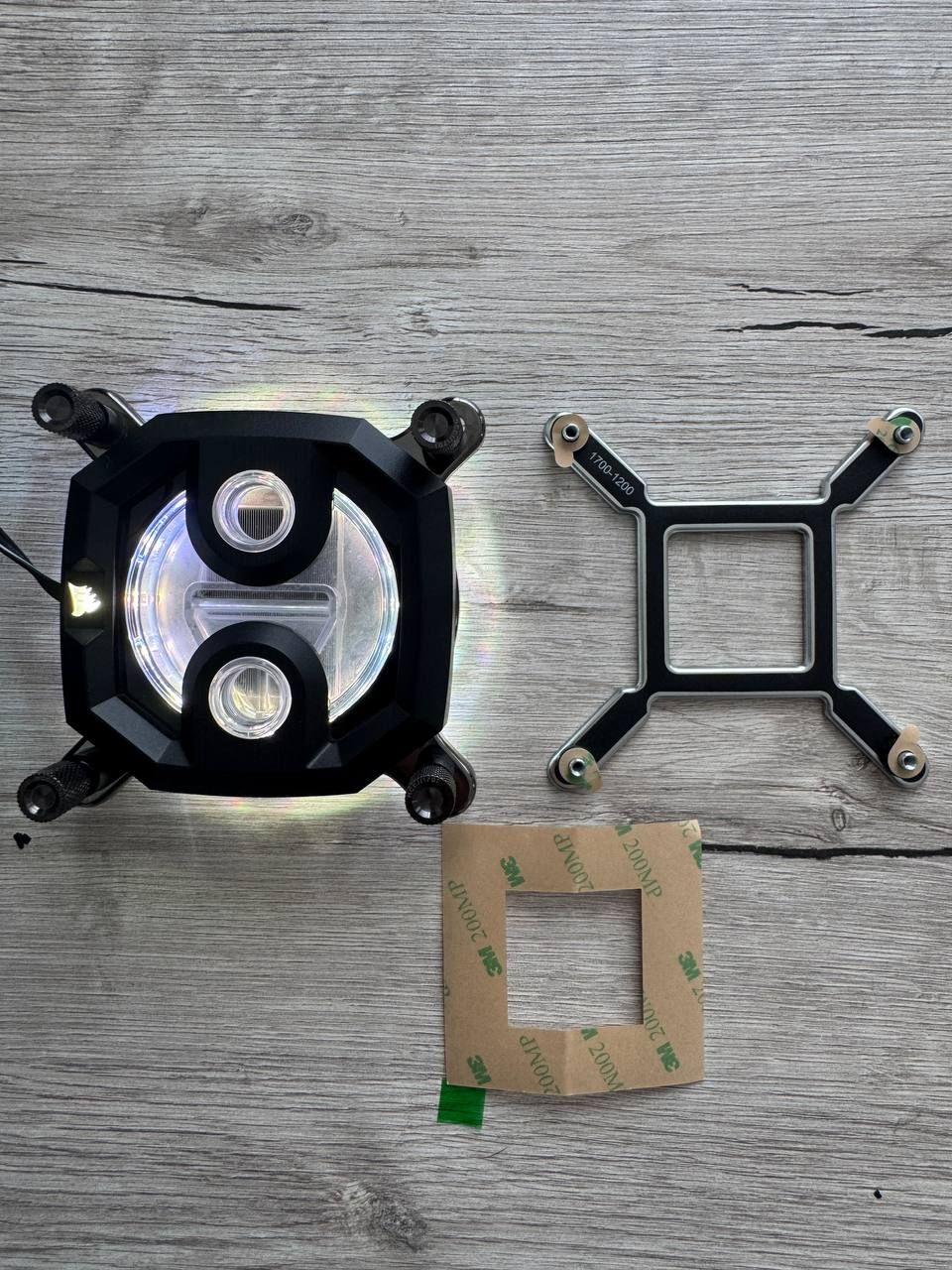 Помпа Corsair Hydro X XD3 RGB Pump/Reservoir Combo (CX-9010015-WW)