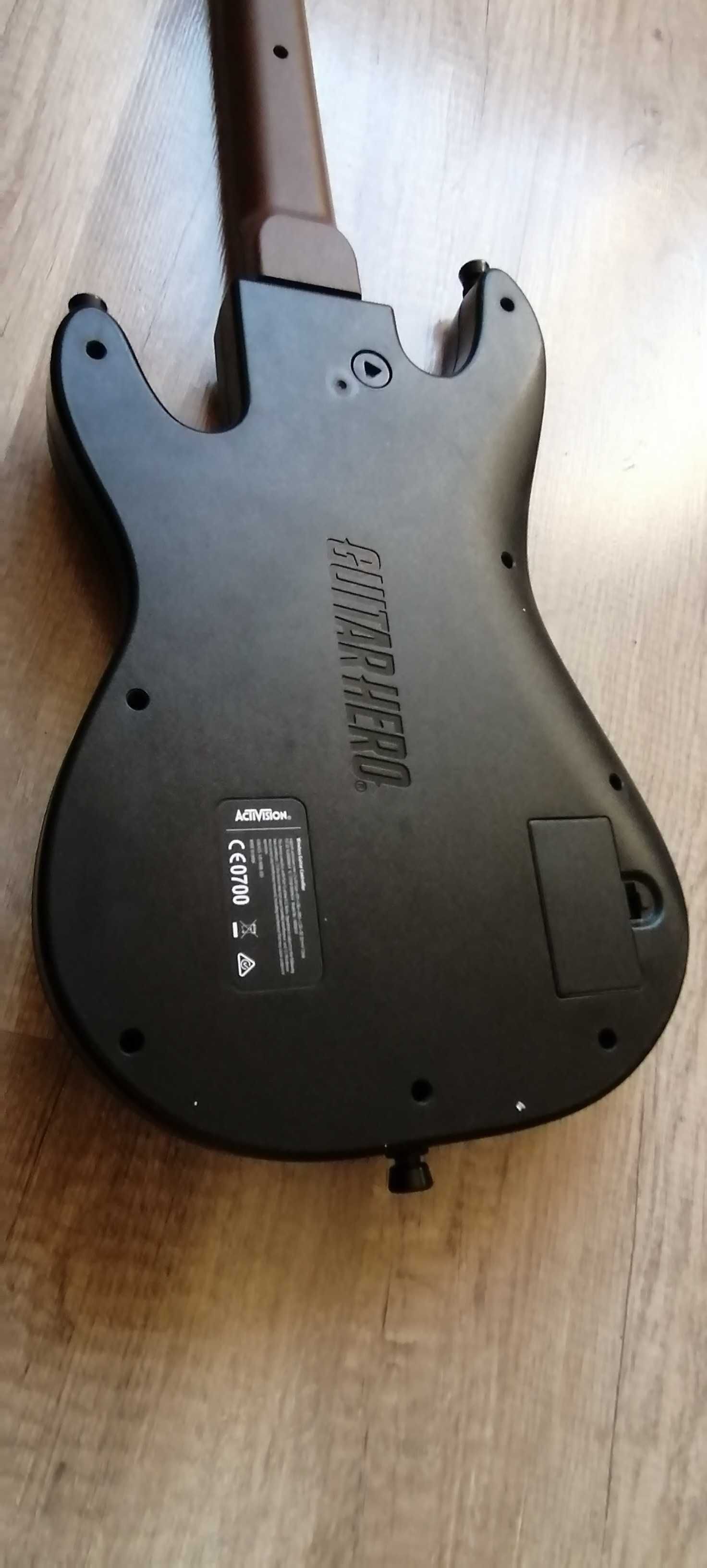 Kontroler gitara Guitar Hero Activision GH Model No 654.