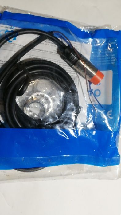 Датчик индуктивный "Autonics" PR18 - 8 AC