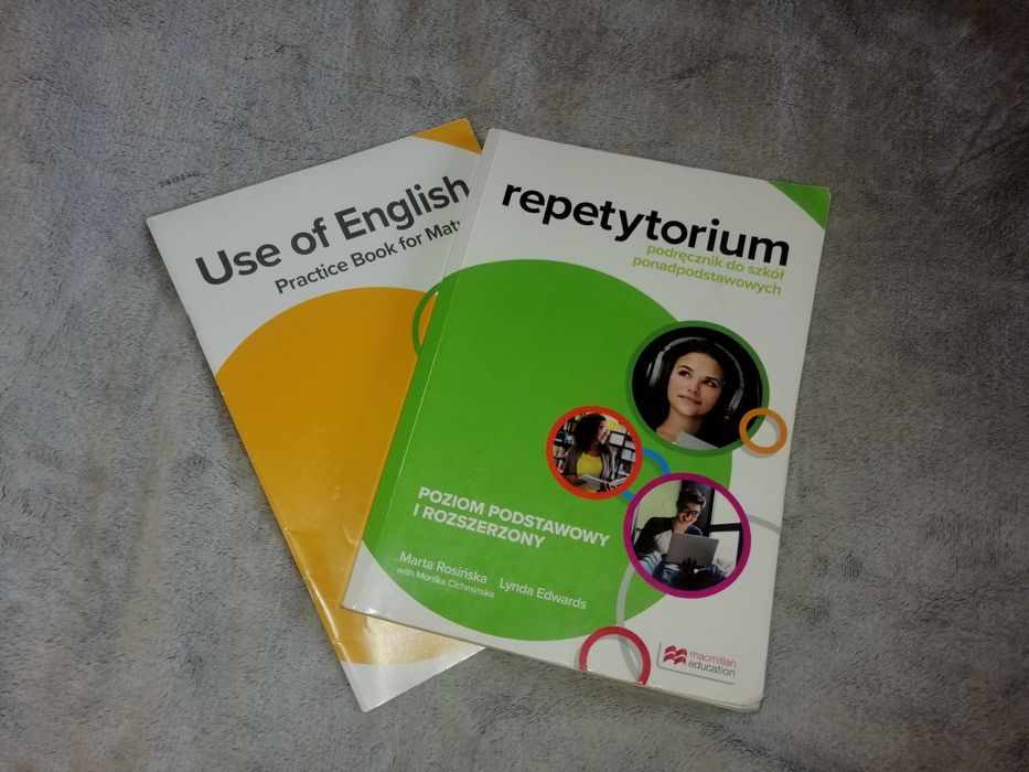 Repetytorium (podręcznik) + Use of English (Practice Book for Matura).