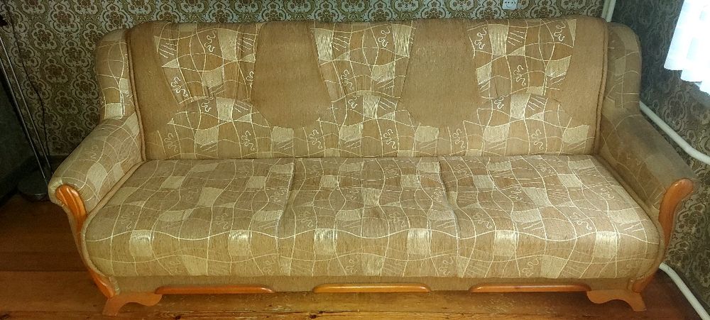 Sprzedam wersalkę z fotelam,tapczan,wypoczynek,sofa.