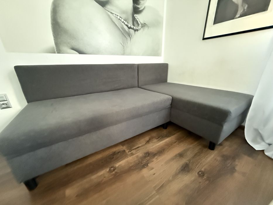 Dwuosobowa sofa rozkladana z szezlongiem IKEA