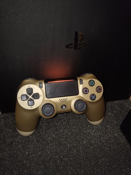 PS4 Comando Dourado - Novo