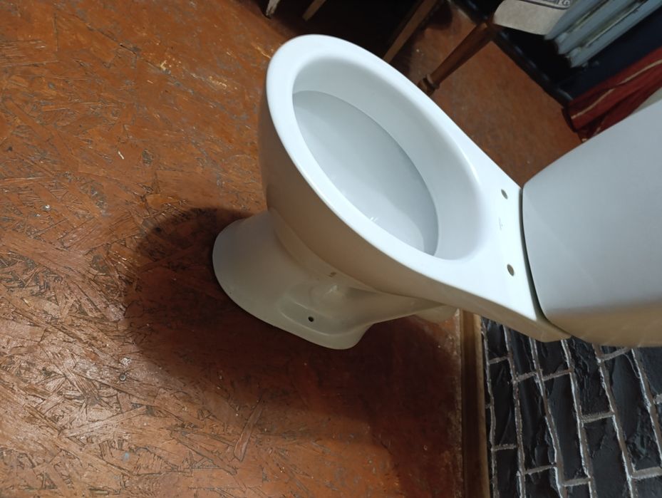 Унітаз б/у Cersanit