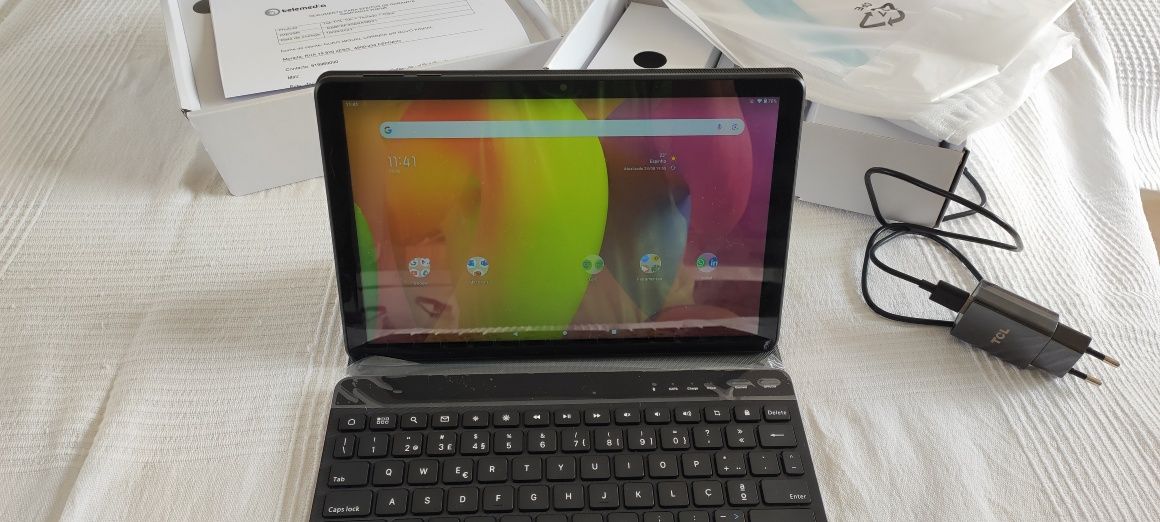 Tablet TCL 10L com teclado e capa