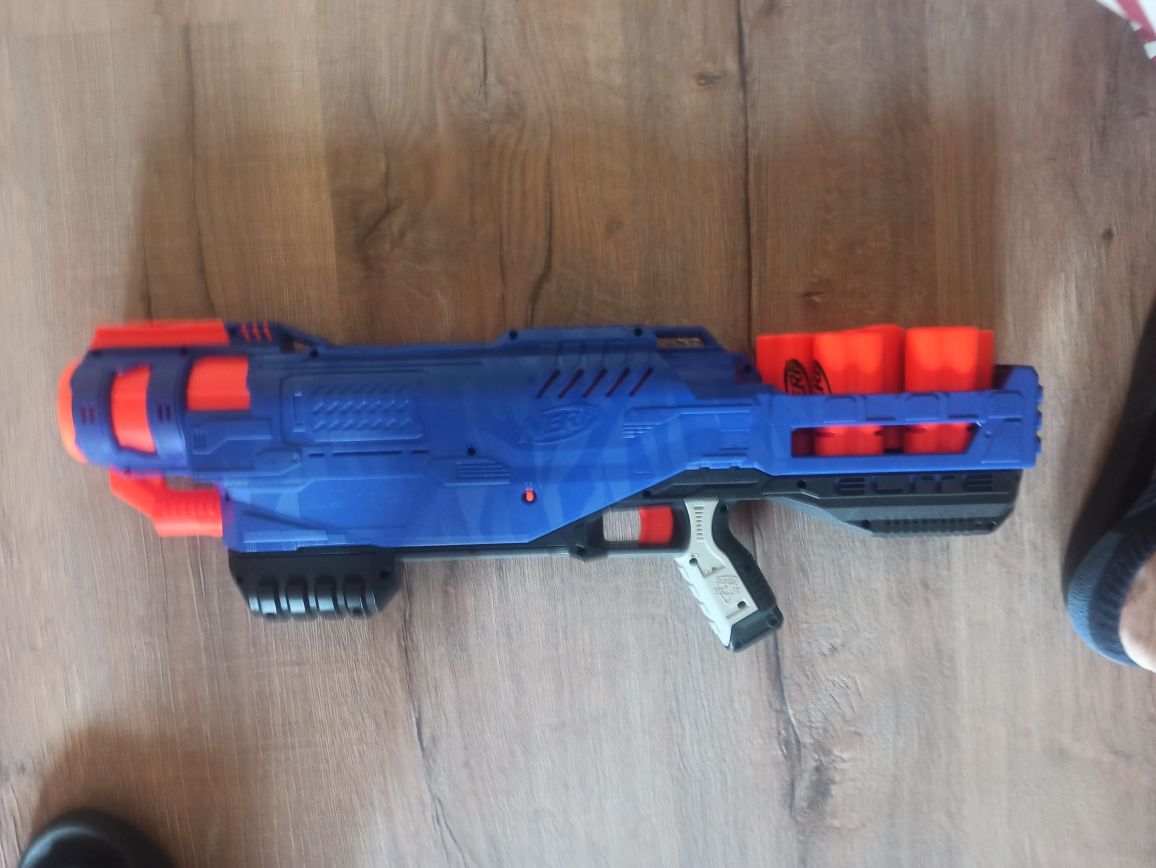 NERF бластер арбалет