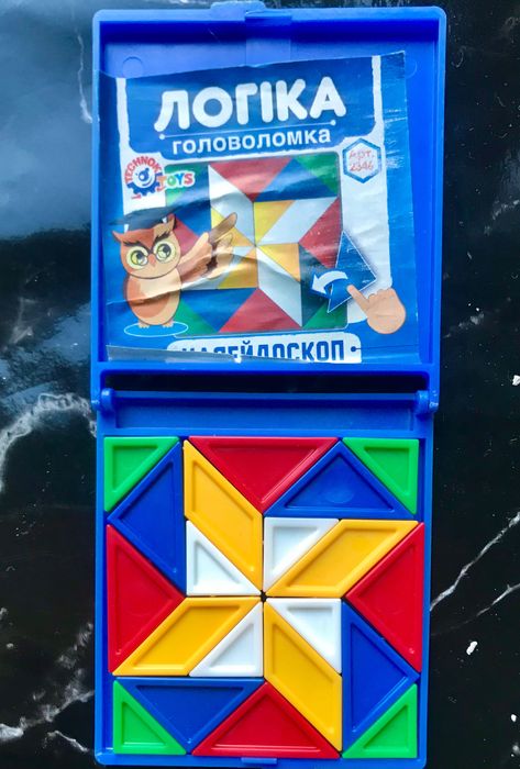 Головоломка іграшка кишенькова та лото настільна гра для всієї сімʼї