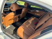 BMW 740i xDrive 2019