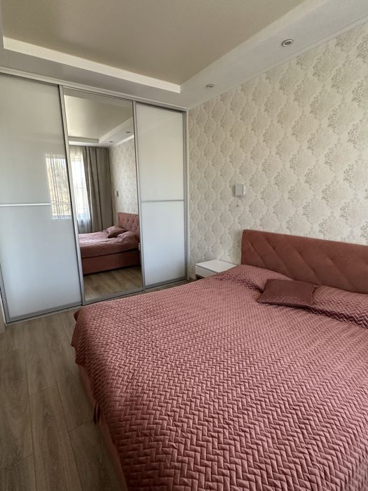 Продается 2 комнатная квартира. Центр. Славянск.