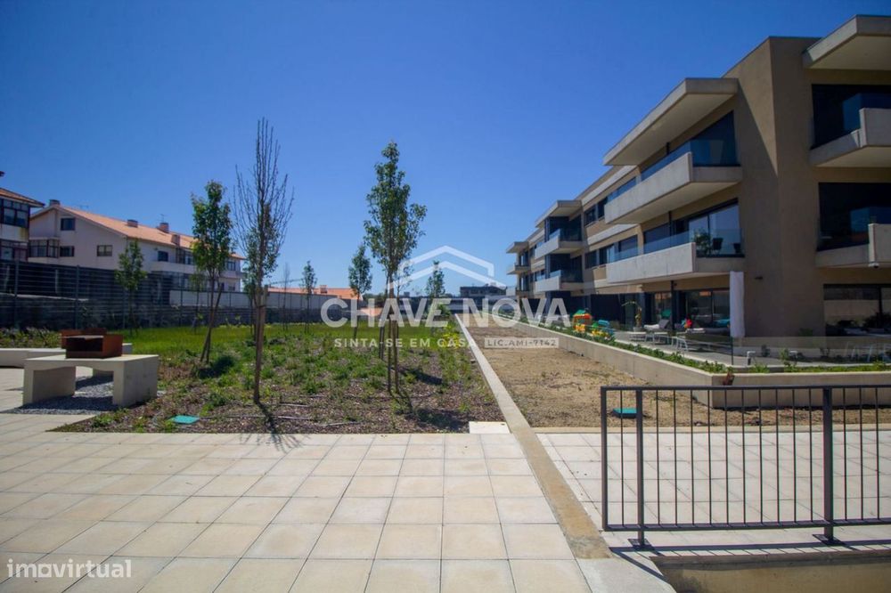 Apartamento T2 em condomínio fechado- Canidelo