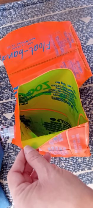 Braçadeiras de piscina ou praia criança