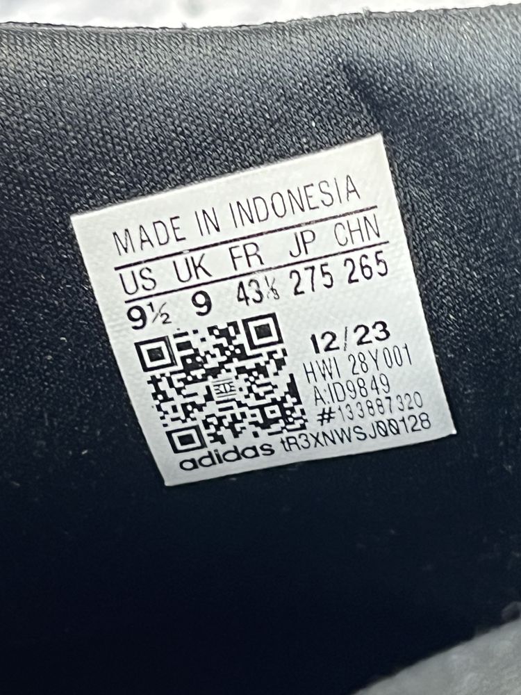Кросівки Adidas,кроссовки