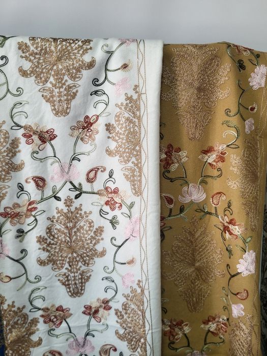 Неймовірні вишиті палантини, 100% Wool Cashmere, 70x185.