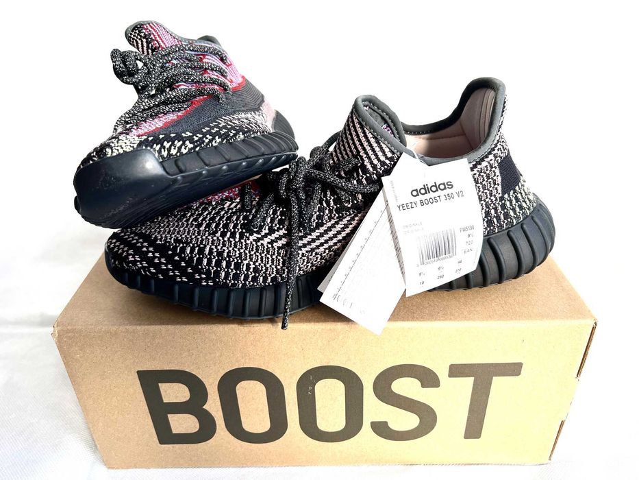 adidas Yeezy Boost 350 V2 Yecheil FW5190