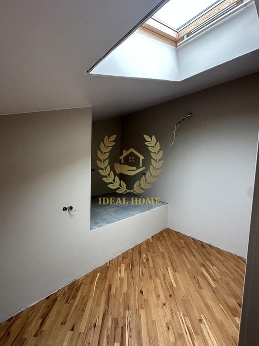 Продаж дворівневої 3к. квартири, м. Сирець