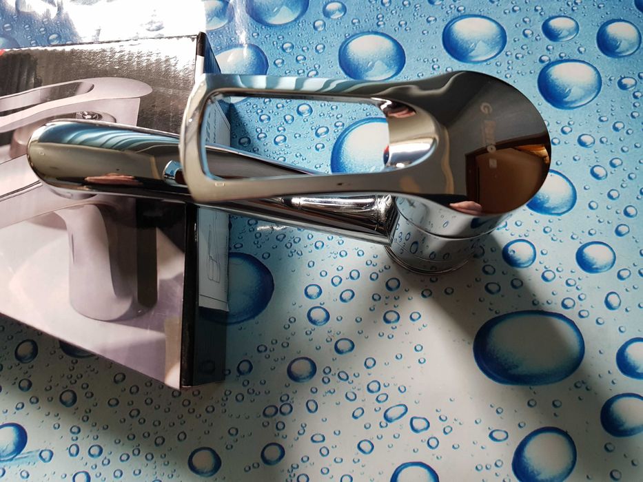 Смеситель для умывальника или кухни G-Ferro Hansberg 004-Гусак 15 См