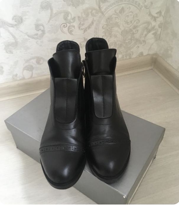 Напівчобітки ботинки шкіра 39р