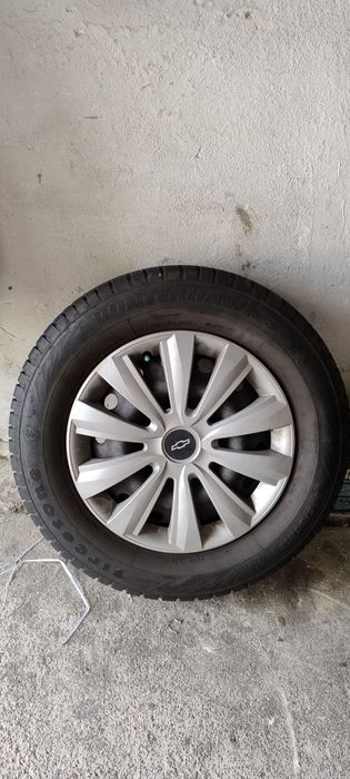 Felgi stalowe z oponami zimowymi Chevrolet epica