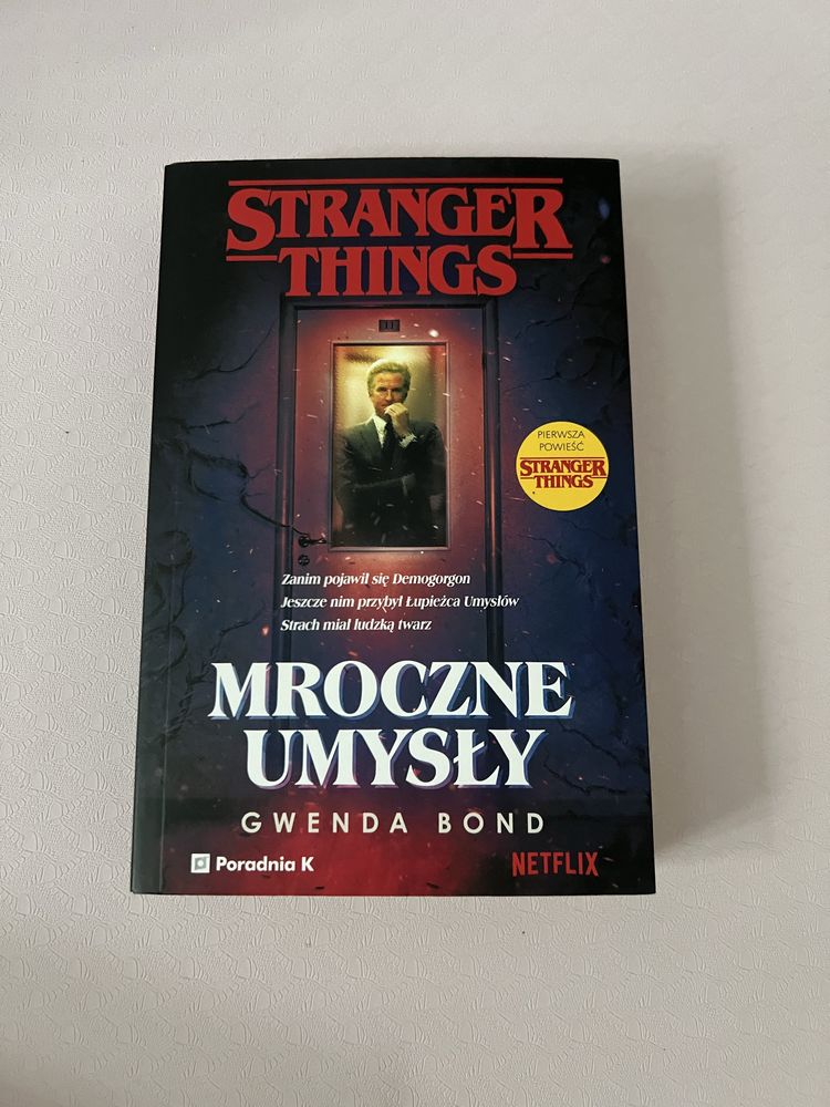 książka mroczne umysły