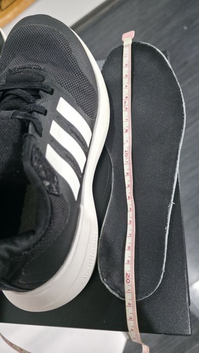 Adidasy Adidas rozmiar 33,5 Wkładka 21,5 cm