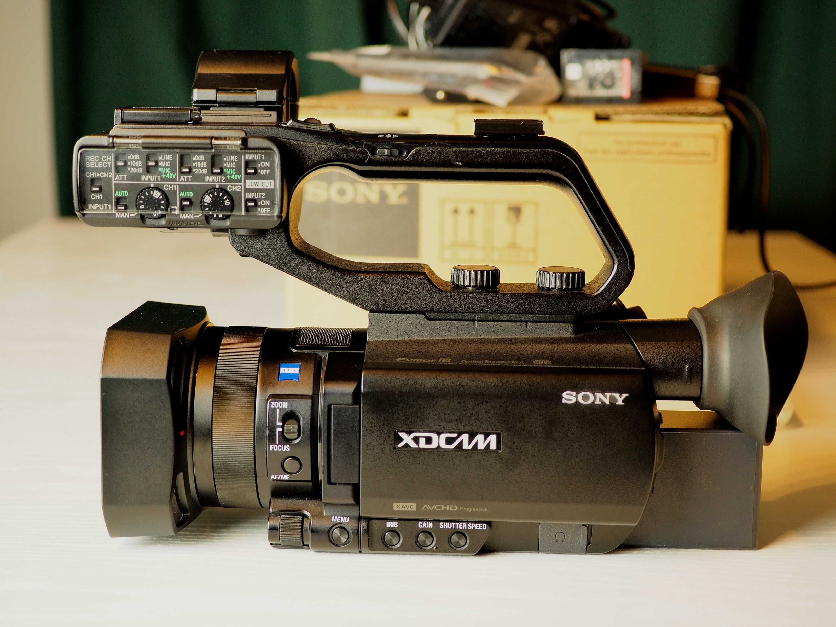 Kamera Sony PXW X-70 XDCAM Full HD z możliwością zainstalowania 4K