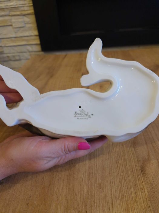 Rosenthal - piękna figurka charta proj. M Valentin , pies , porcelana