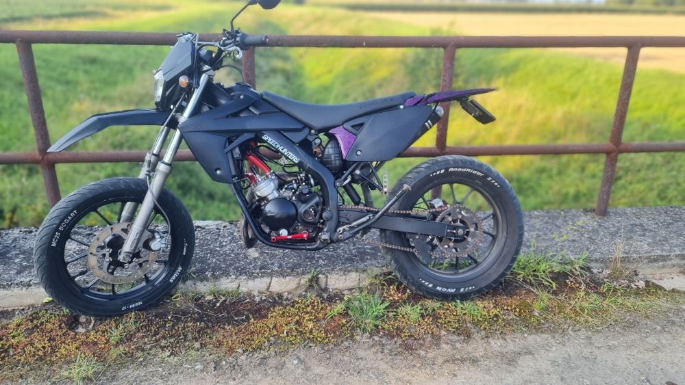 Motorower rieju mrt 50