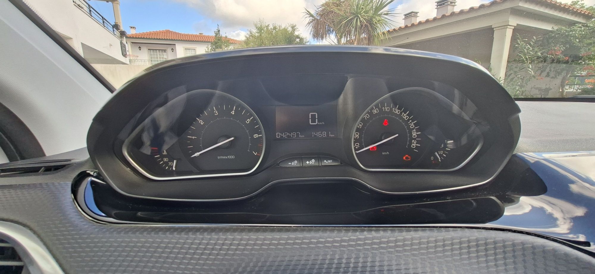 PEUGEOT 2008 PureTech 1.2 Active