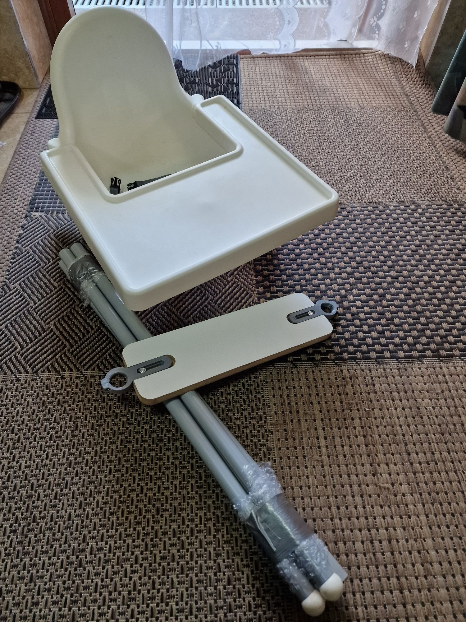 Siedzisko ikea z podnózkiem