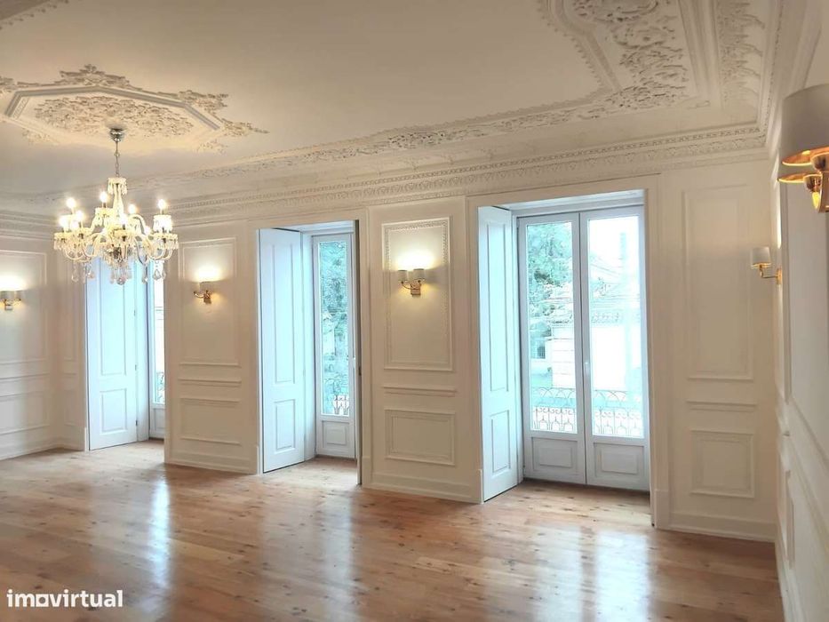 Apartamento T5 de Luxo em Belém