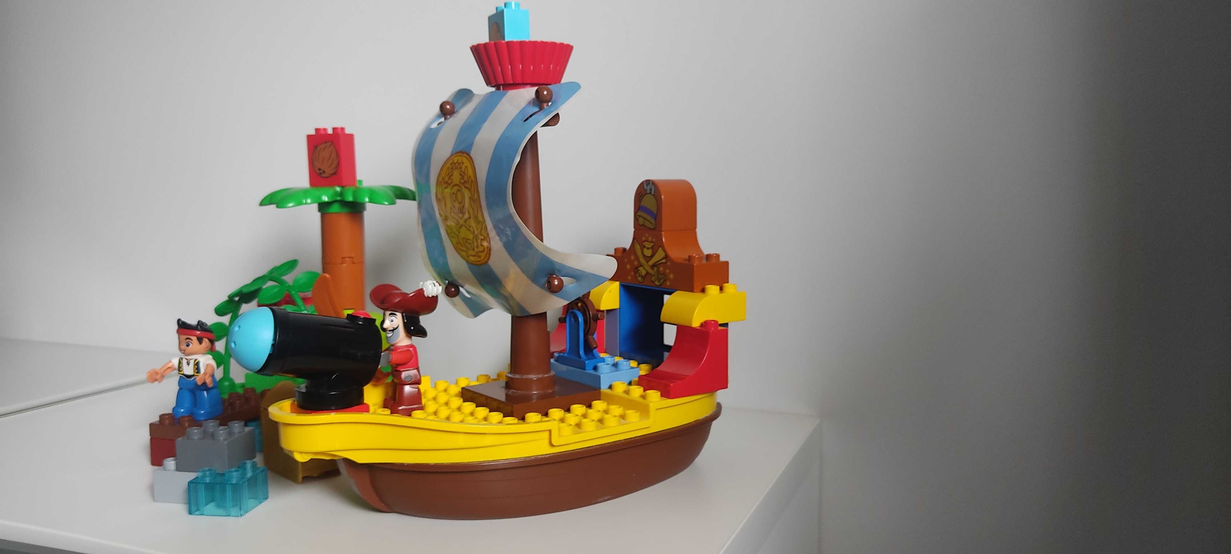 Statek piracki Jake'a, LEGO® DUPLO® 10514