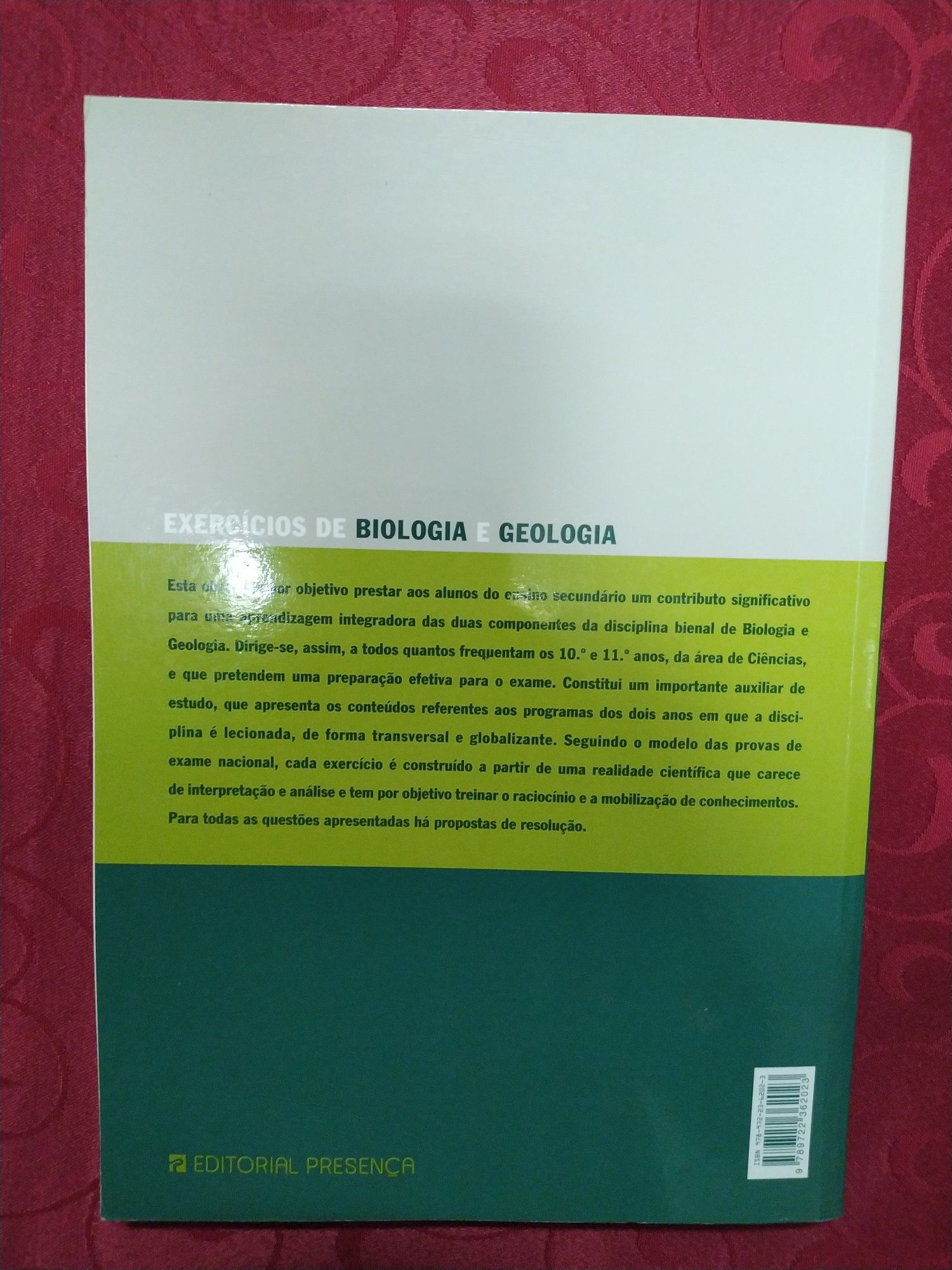 Livro de exercícios de exame de Biologia e geologia de