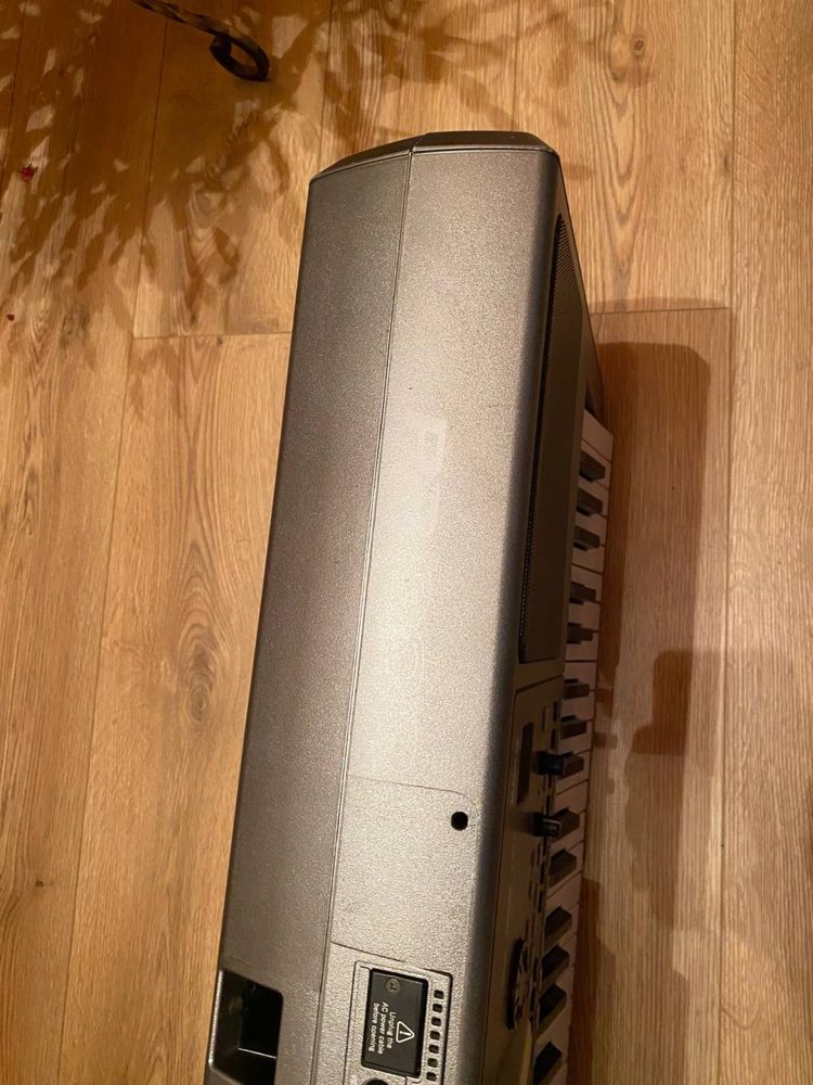 Korg pa 900 клавіша