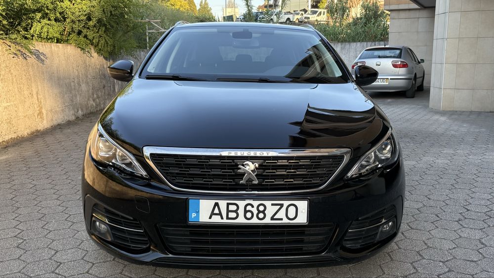 Peugeot 308 SW Style 1.5 bluehdi 130cv