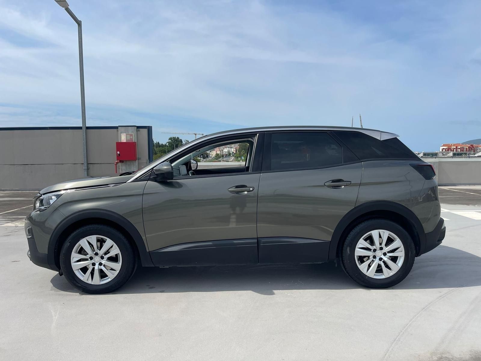 Peugeot 3008 gasóleo automático