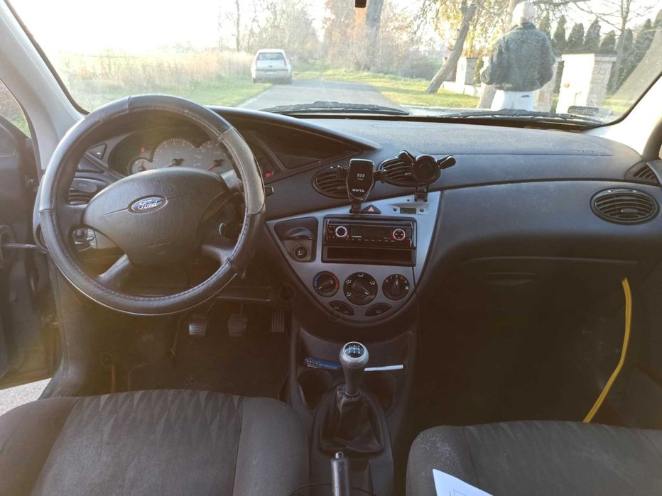 Ford Focus Mk1  1.6 benzyna