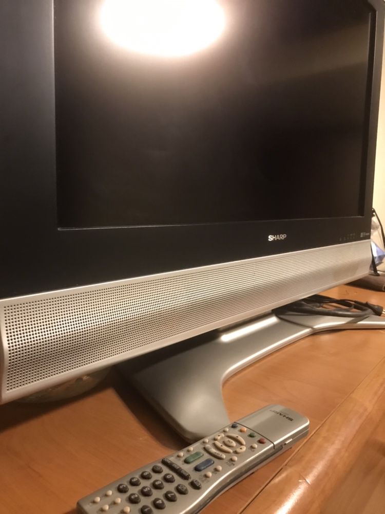 Telewizor Sharp LC32GD8E Aquos 32" uszkodzony