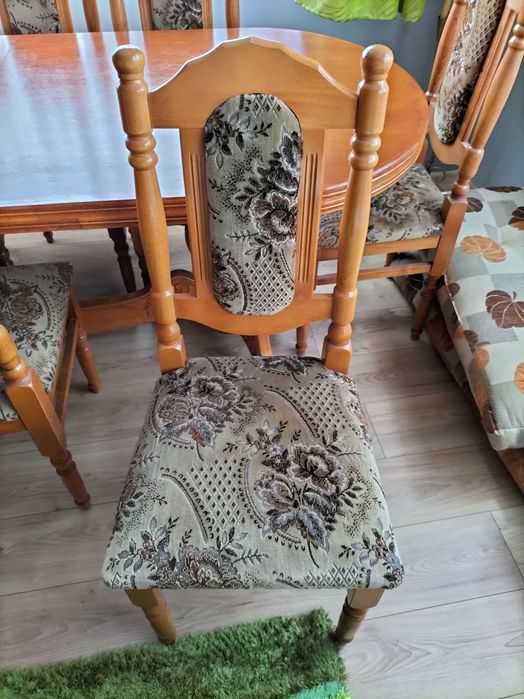 Komplet stół rozkładany 195/255cm oraz 8 krzeseł