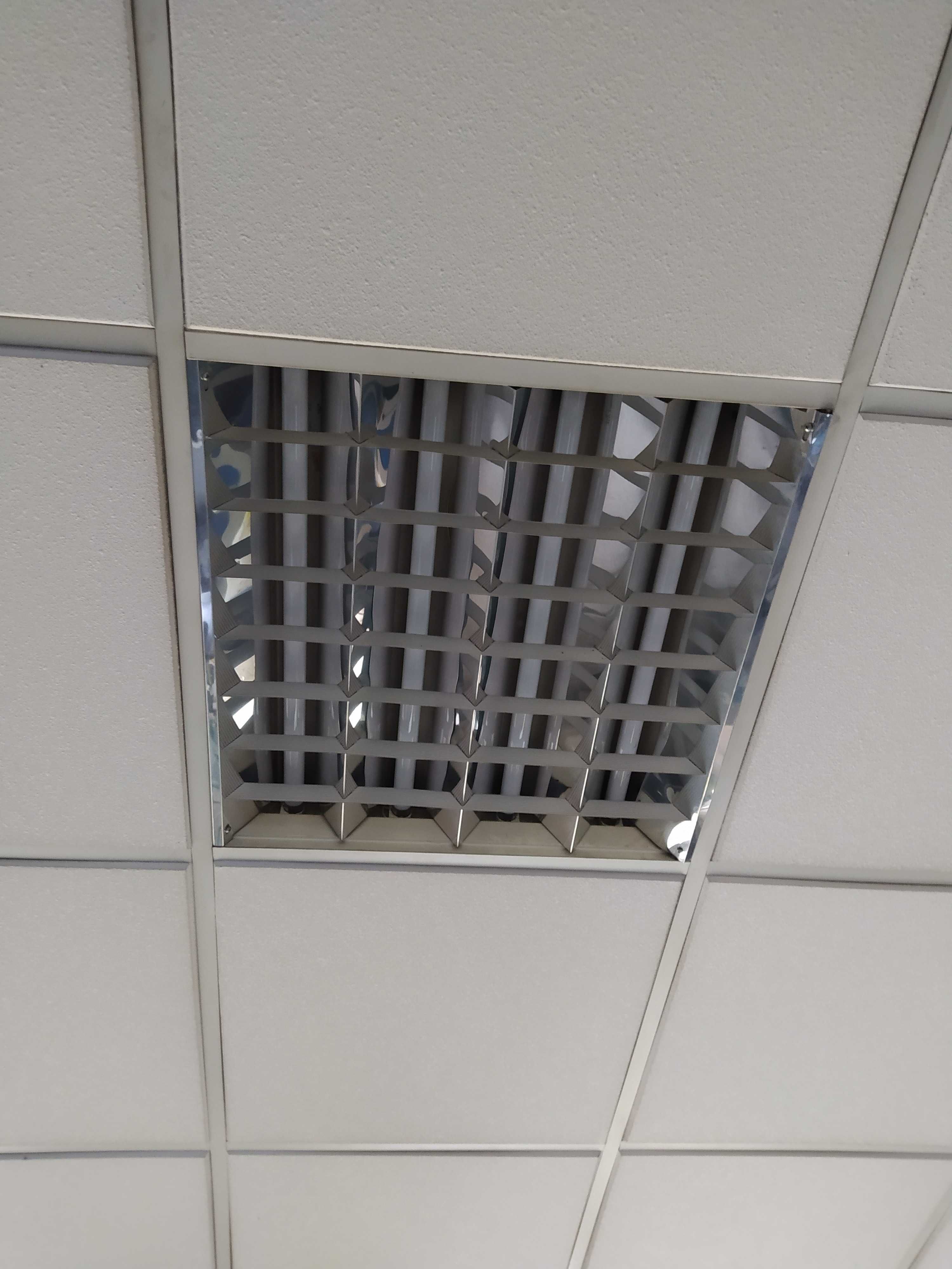Oprawa Lampa sufitowa 60x60 na 4 świetlówki