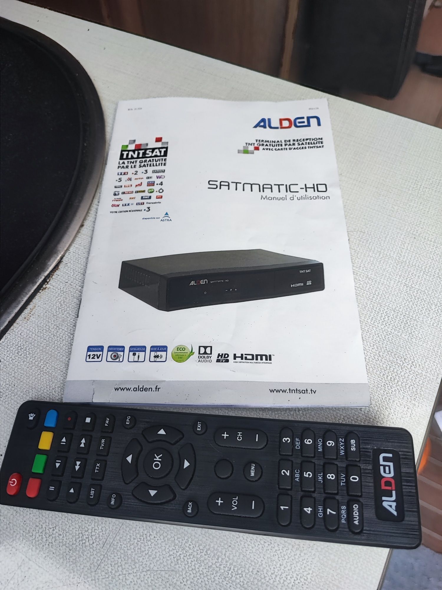 Antena satelitarna automatyczna ALDEN ONELIGHT 65 HD