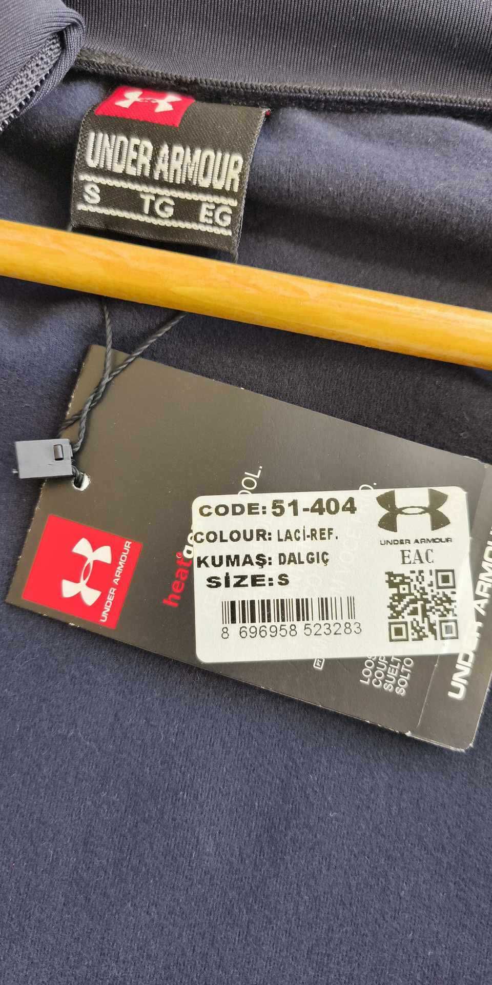 Dres Under Armour