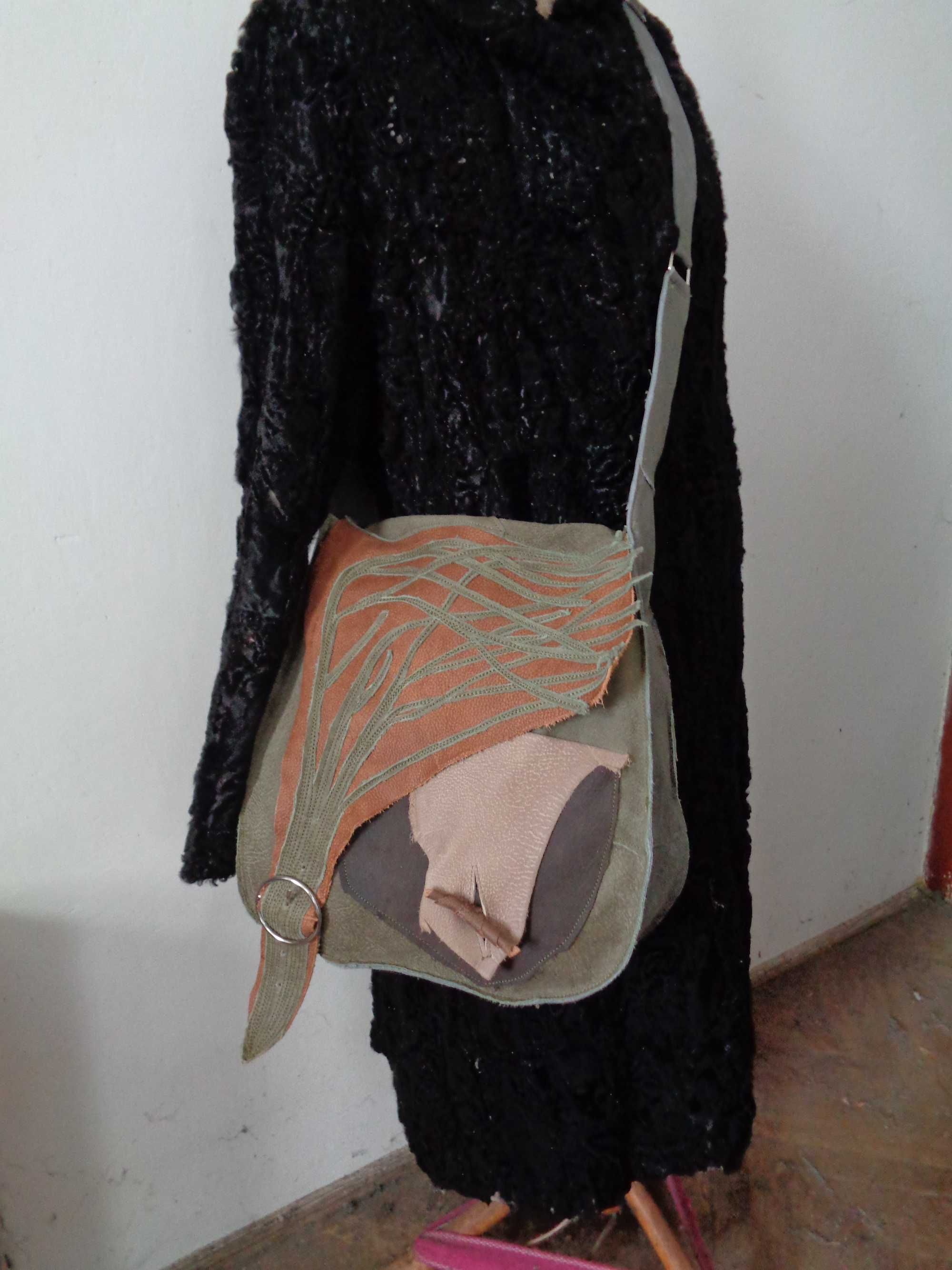 Artystyczna duża torebka skórzana z drzewem. Handmade