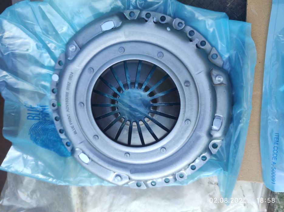 Комплект зчеплення VAG 021198141X, 1130700400,012141741.Golf 3 1.9 tdi
