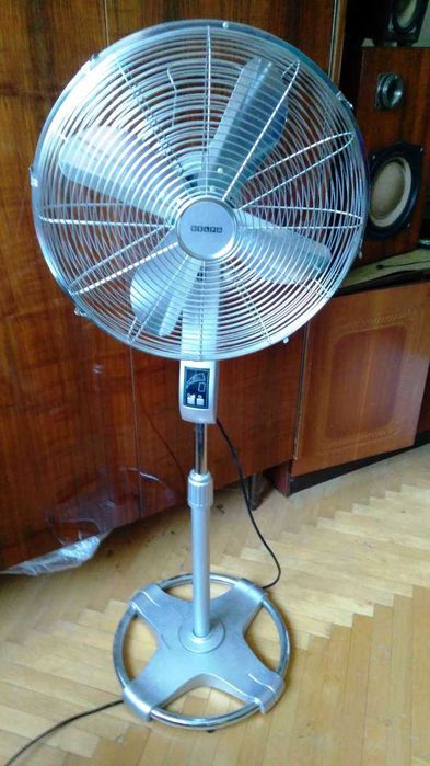 Підлоговий вентилятор Delfa HFS-16MR з пультом