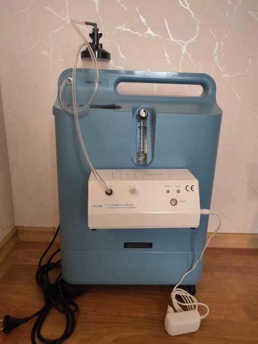 Кислородный концентратор Philips Respironics EverFlo 5 л + Озонатор