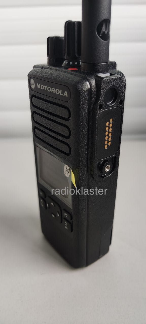 Motorola DP4601e VHF + AES радіостанція аналогово-цифрова