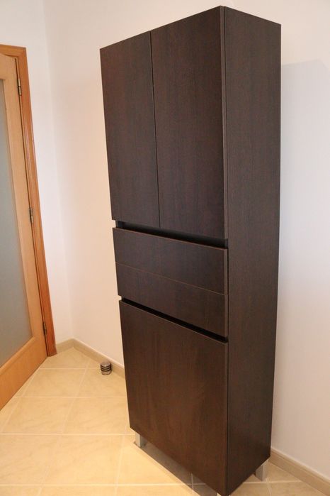 Móvel WC com cesto roupa