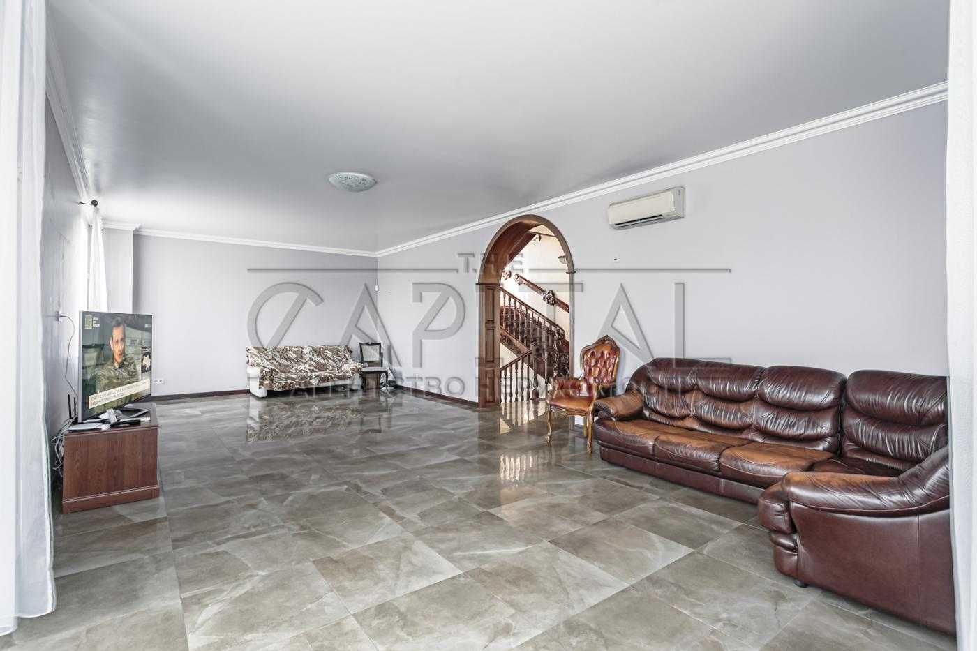 Продаж 2-поверхового будинку, 375 м2, с. Софіївська Борщагівка