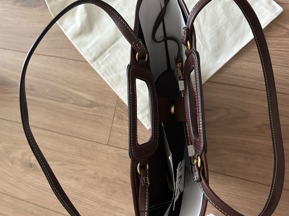 Czekoladowa mała torebka shopper Zara