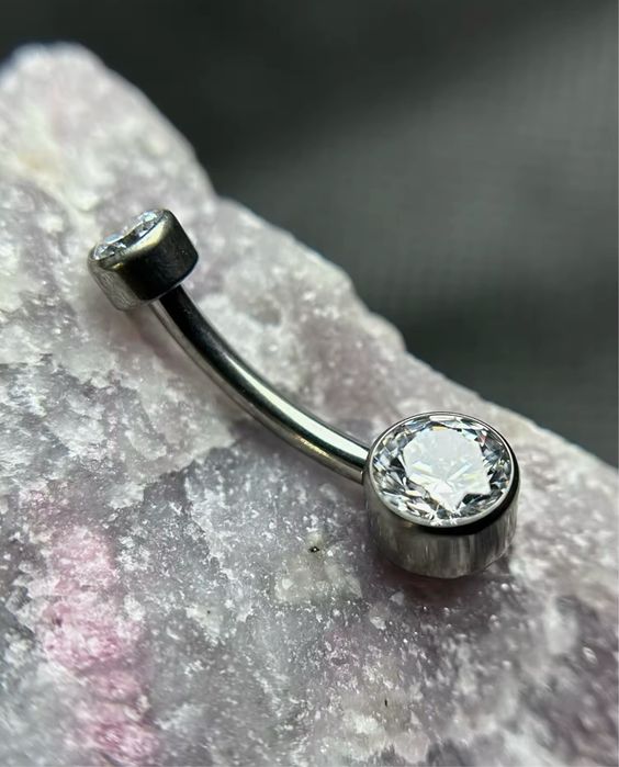 Сережка в пупок, титан, пірсинг